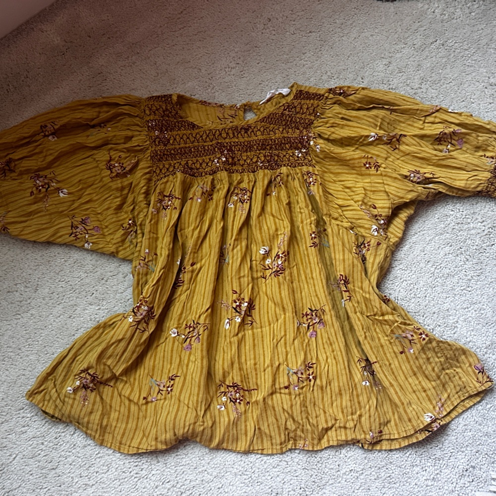 Floral Flowy Women's Top - Mustard